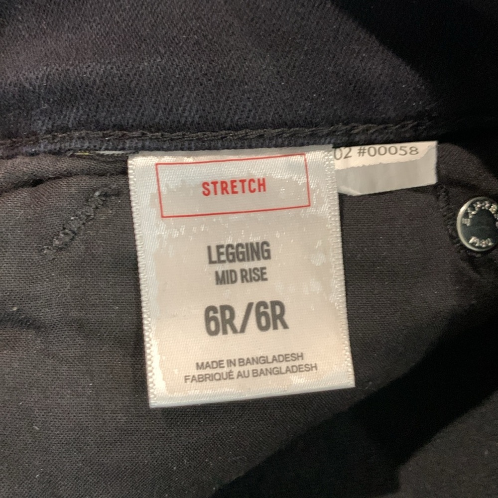 Express black distressed jegging - Picture 3 of 3